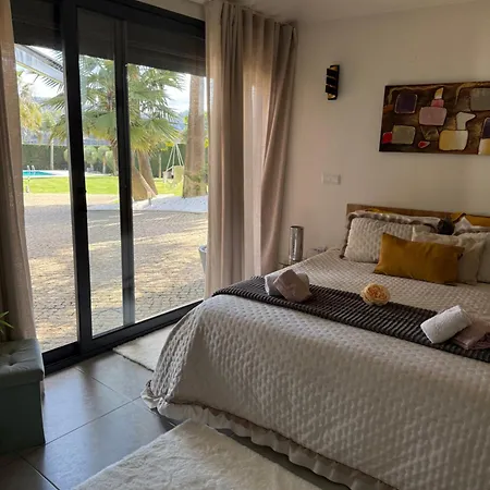 Quinta Palmeiras Villa